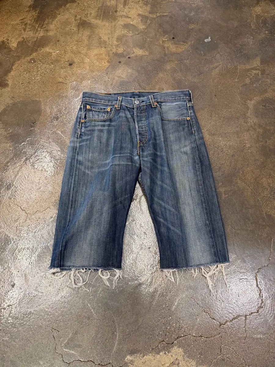 リーバイス リーバイス 501 W32 カットオフ デニムショートパンツ