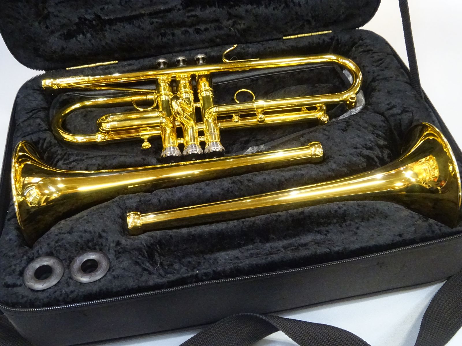 ストンビ STOMVI B♭トランペット MASTER【服部管楽器】【中古】