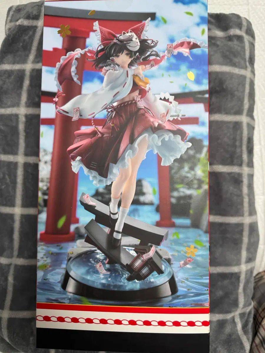 未開封 ソーラーレイン 東方PROJECT 博麗霊夢 1/7 スケール