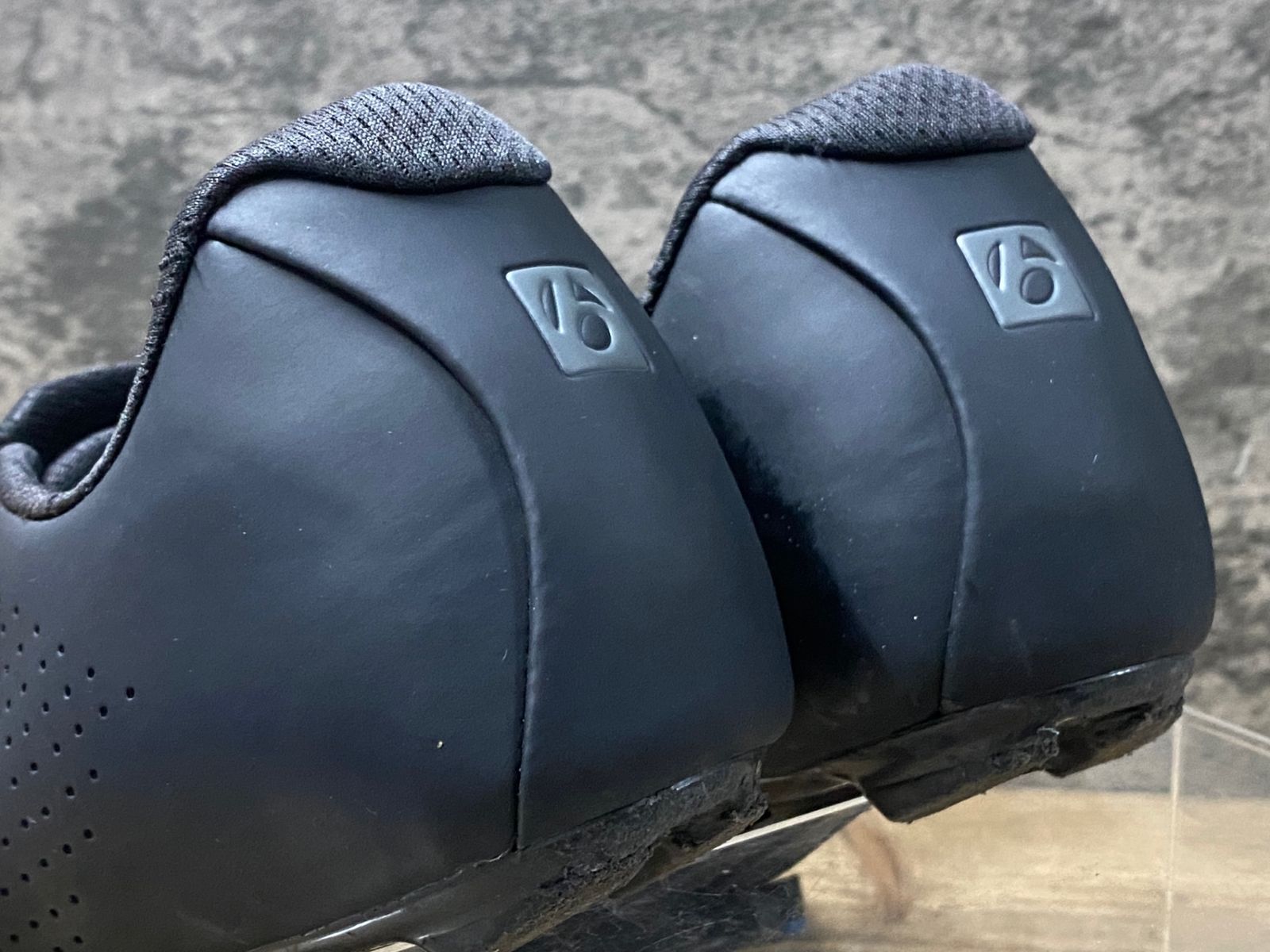 KH258 ボントレガー BONTRAGER サーキット CIRCUIT ROAD SHOES