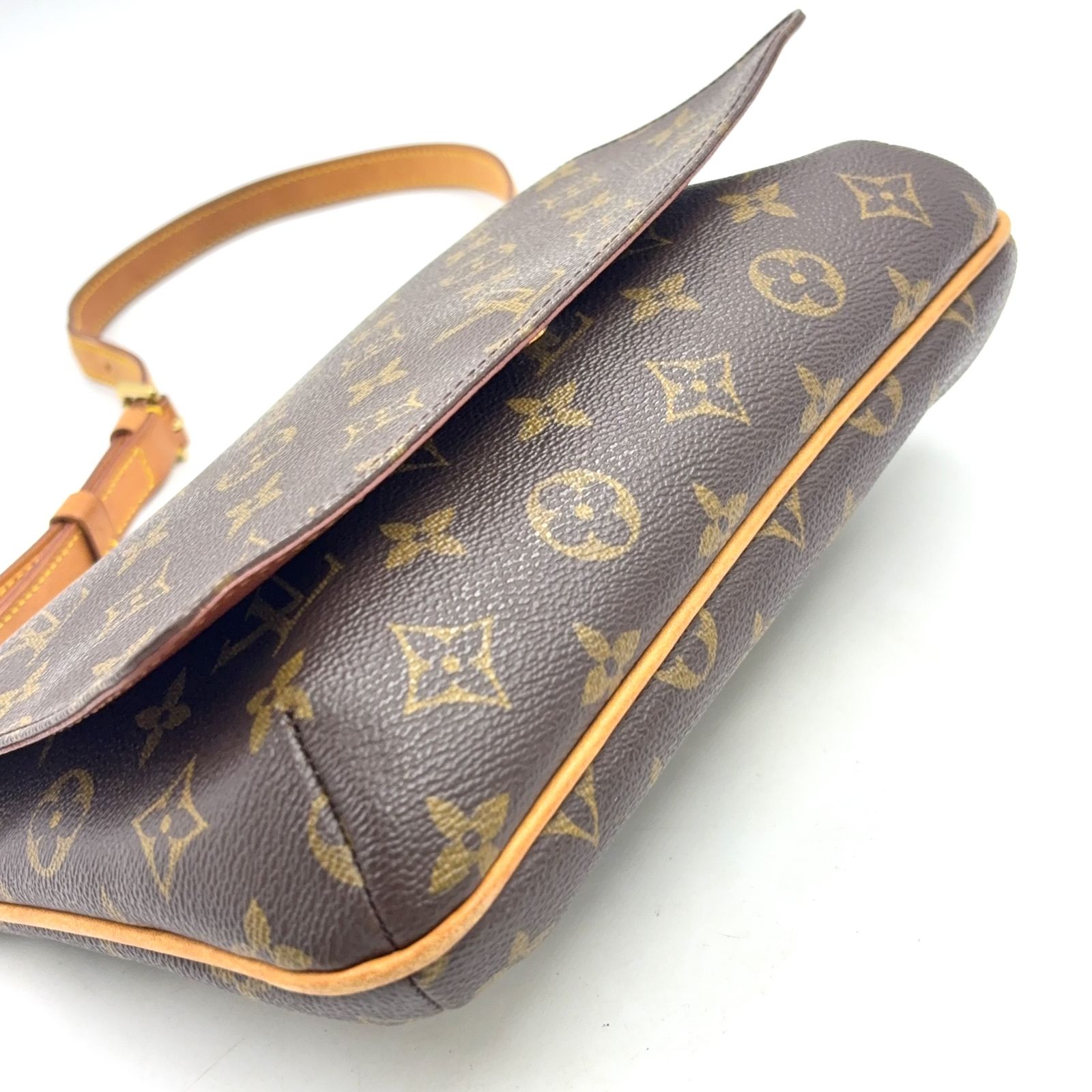 新着】LOUIS VUITTON ミュゼットタンゴ ショートストラップ モノグラム
