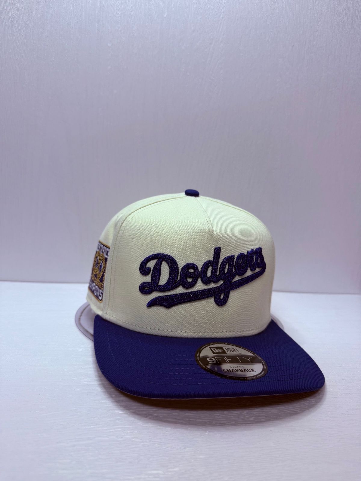 ニューエラ ロサンゼルスドジャース BACK TO BACK ワールドシリーズチャンピオンズ 9fifty A-FRAME スナップバックキャップ ツートンカラー