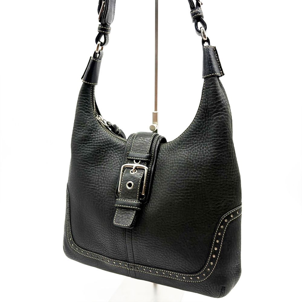 COACH コーチ SOHO ソーホー ショルダーバッグ レザー ブラック ワンショル ハンドバッグ 肩掛け 斜め掛け バックル スタッズ チャーム シボ革 ステッチ シルバー金具 かばん 上品 高級 レディース ギフト プレゼント Y2K 10,079円