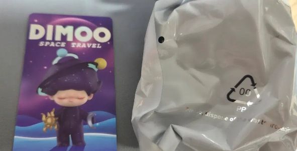 ポップマート ディムー 宇宙旅行 宇宙ボーイ シークレットハニー