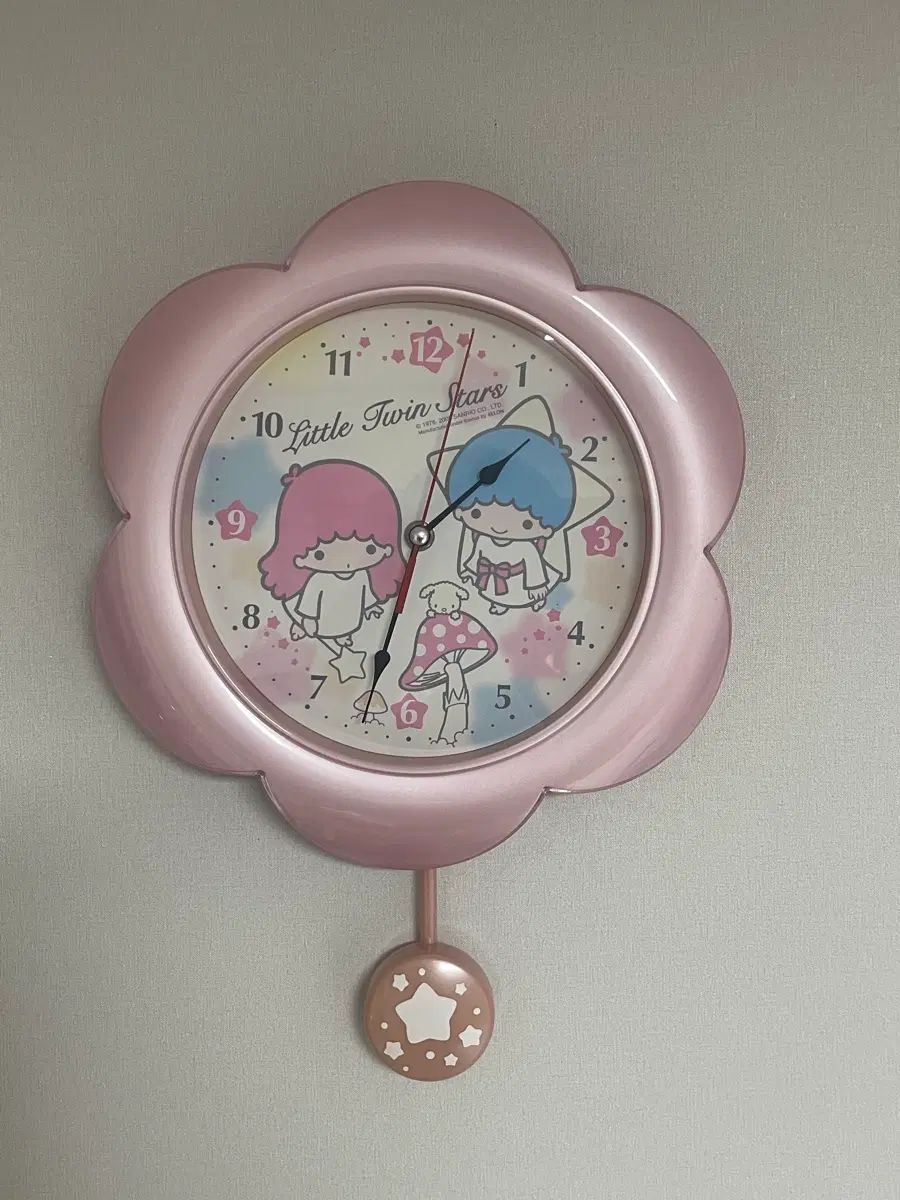 キキララ レア ピンク ゴー 古典時計 20,206円