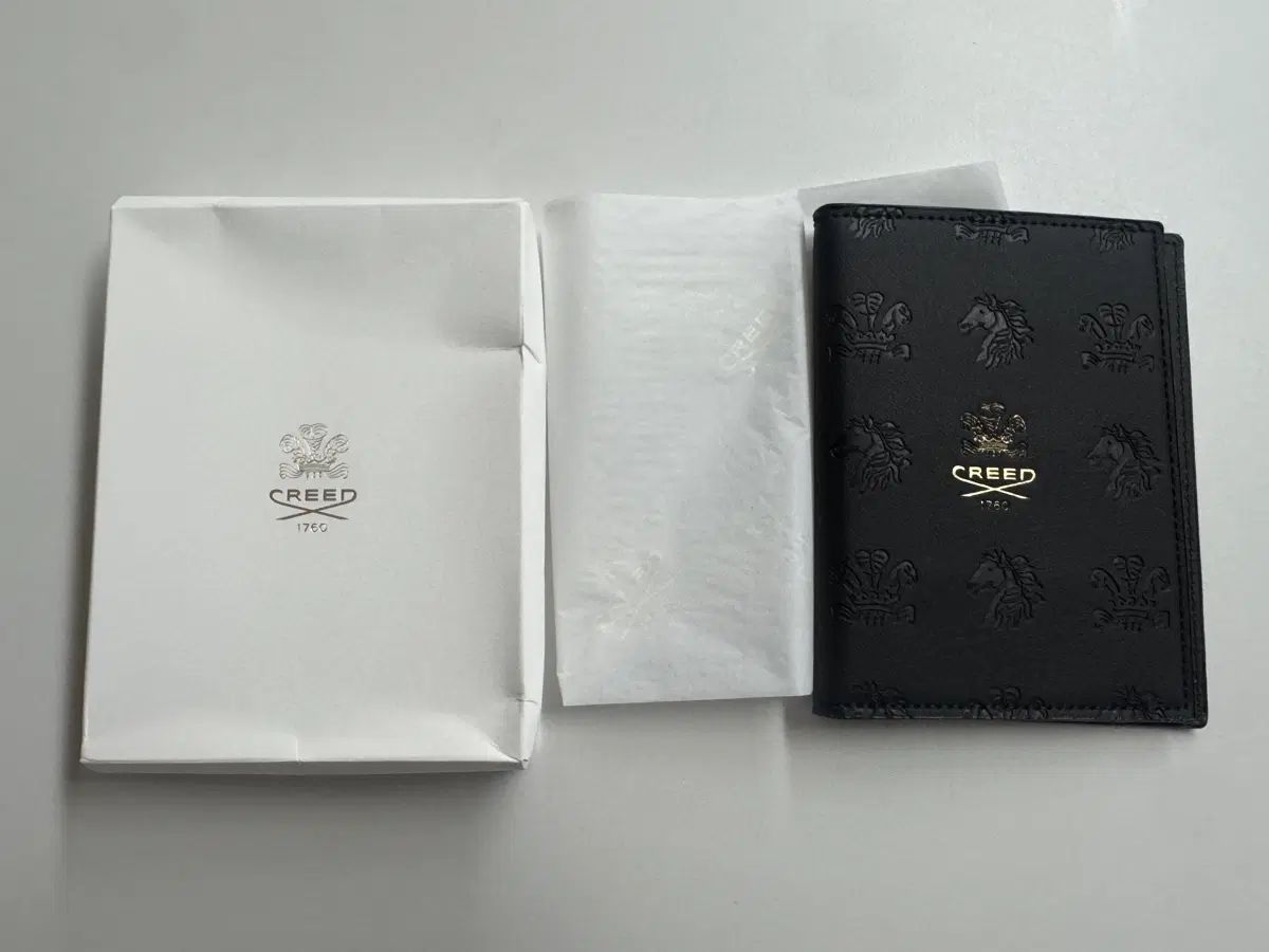CREED / クリード レディース パスポート 財布 パスポート ケース