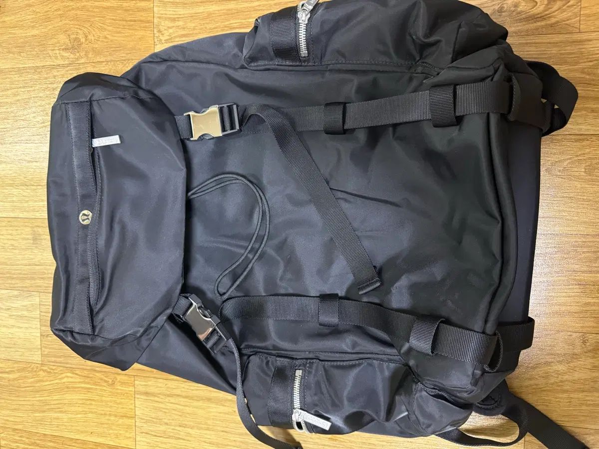 ルルレモン ワンダーラスト バックパック ブラック 25L