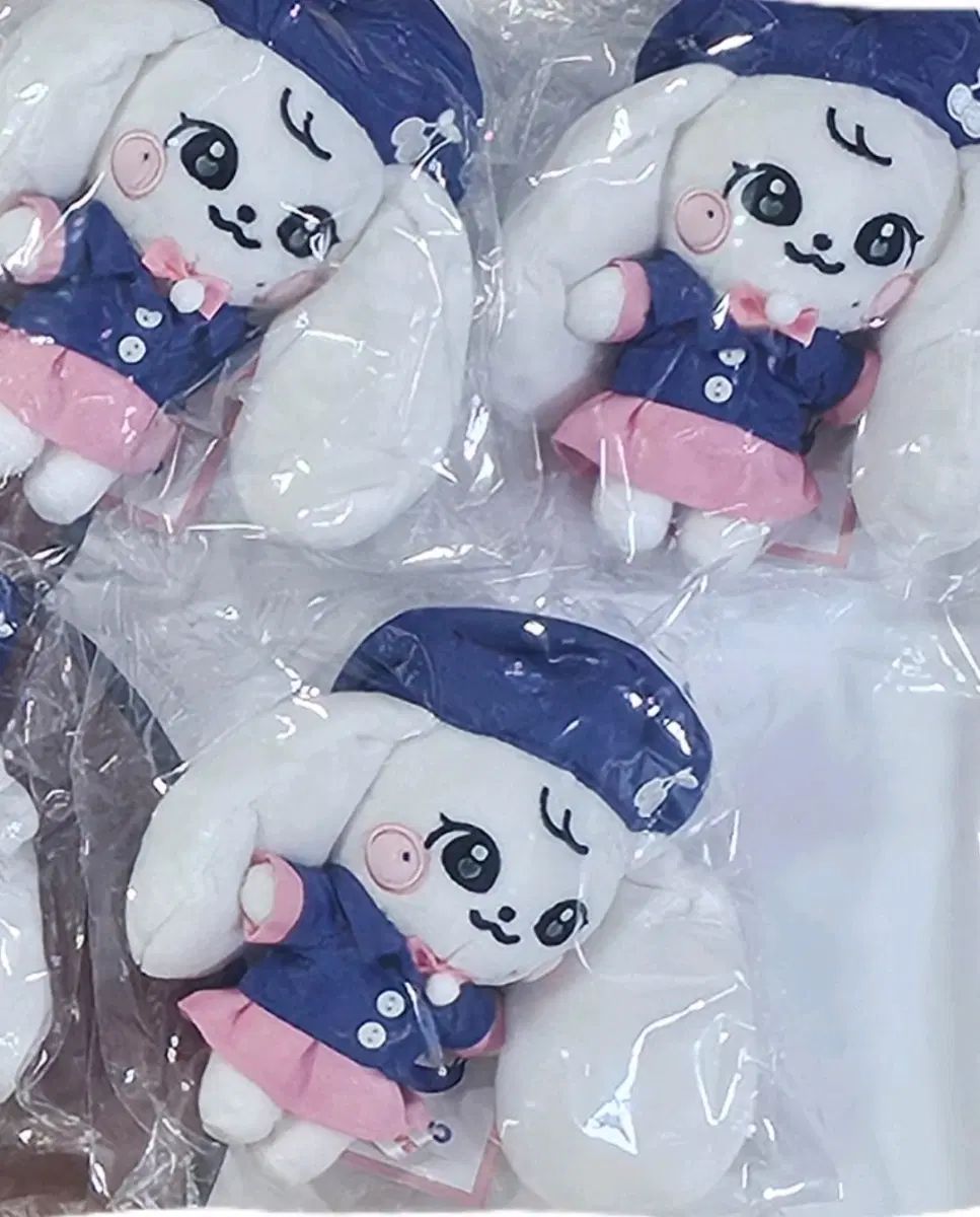 未開封 IVE（アイヴ） MINIVE ミニヴ スクール PLUSH キーホルダー 14 ive minive さくらんぼ ウォニョン(WONYOUNG・チャンウォニョン)