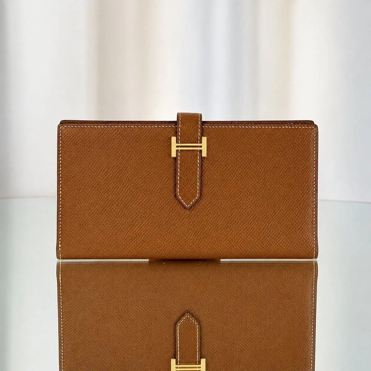 ほぼ新品 24FW エルメス ベアン 長財布 GOLD B 刻印