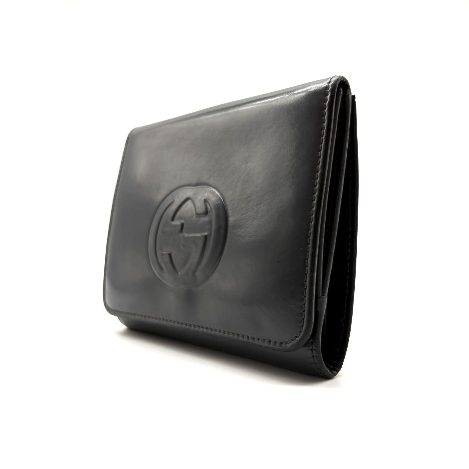 Embossed Smooth Leather Medium Wallet Black グッチ インターロッキングG エンボス スムースレザー ミディアムウォレット ブラック メンズ 10,111円