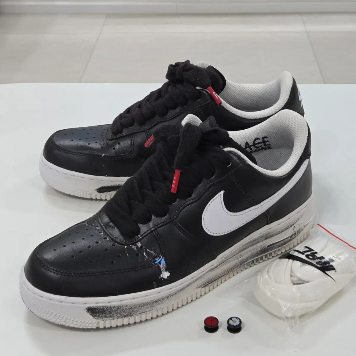 275 NIKE x PEACEMINUSONE エアフォース 1 ロー パラノイズ 1 0 AQ3692-001