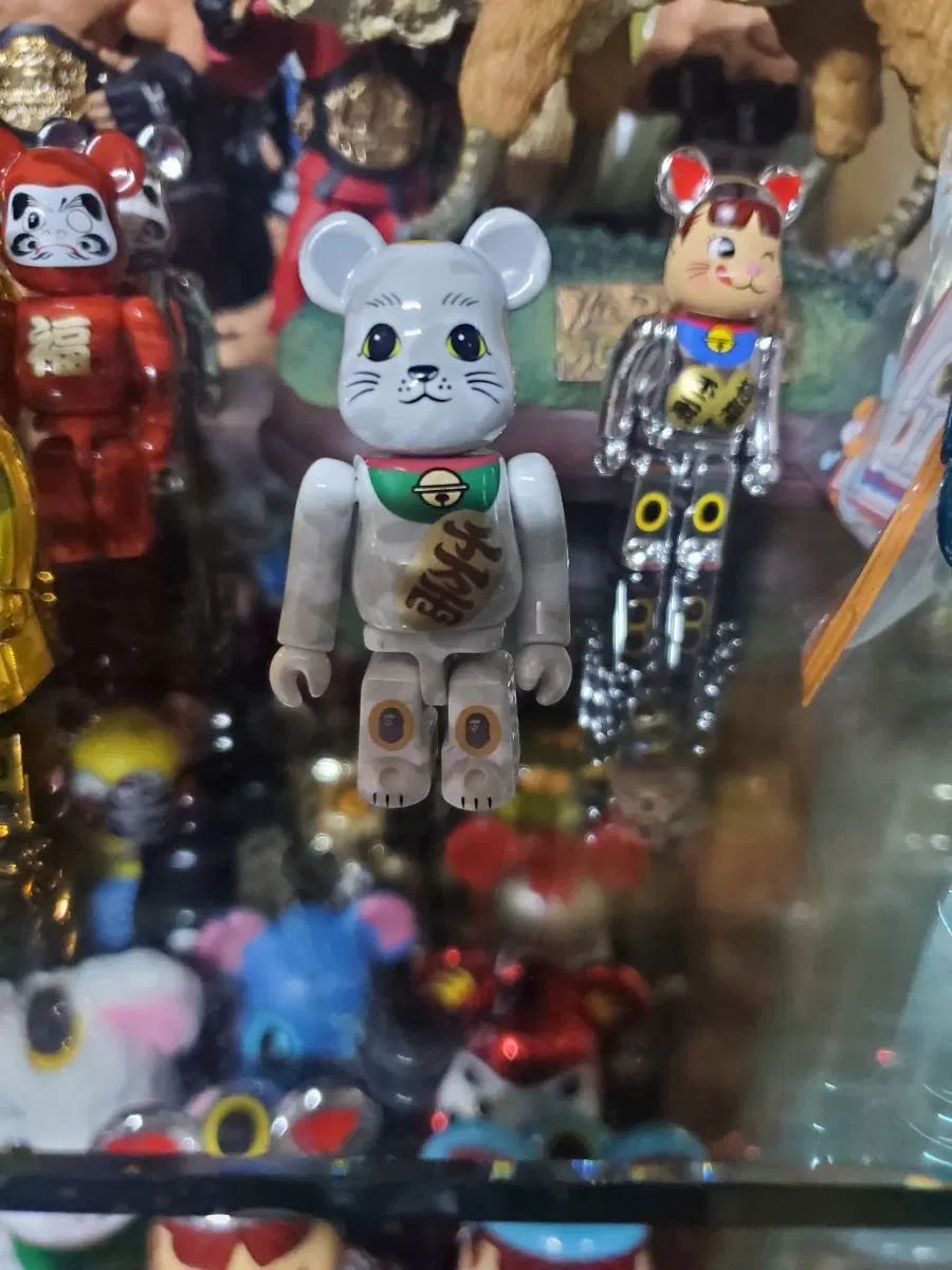BE@RBRICK(ベアブリック) 100% 招き猫 12種