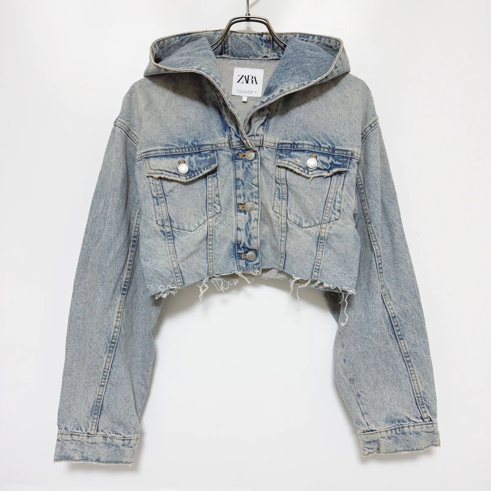 ZARA ザラ クロップドデニムジャケット フード - メルカリ