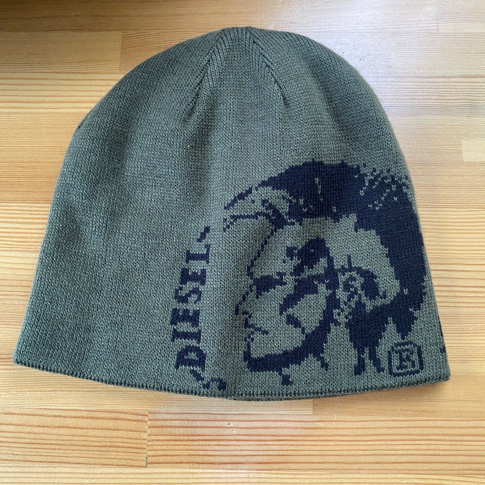 ディーゼル　DIESEL　リバーシブル　ニット帽　ビーニー　メンズ　レディース　ユニセックス