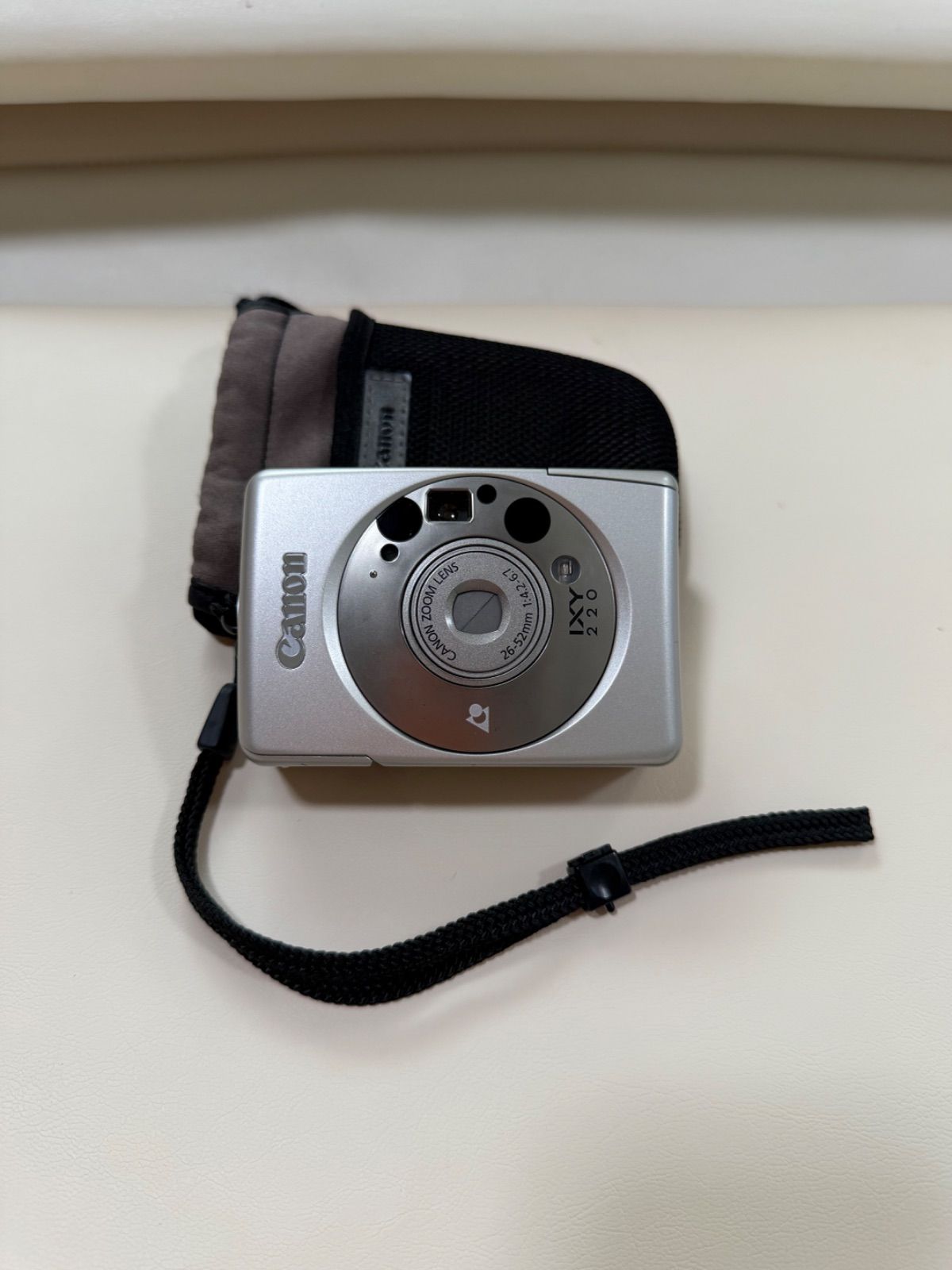 캐논 IXY 220 필름 카메라 26-52mm 케이스 포함