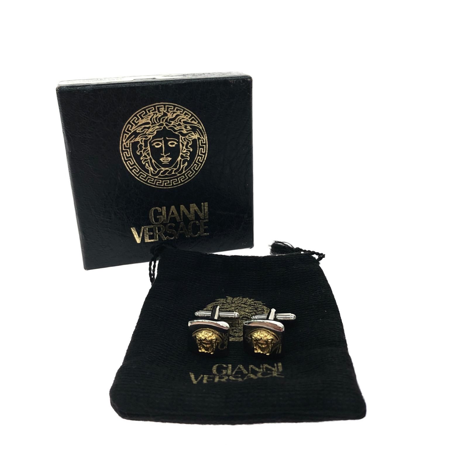 希少　Gianni Versace ヴェルサーチ　メデューサ　ヴィンテージカフス GIANNI VERSACE ジャンニヴェルサーチ メンズ カフスボタン シルバー