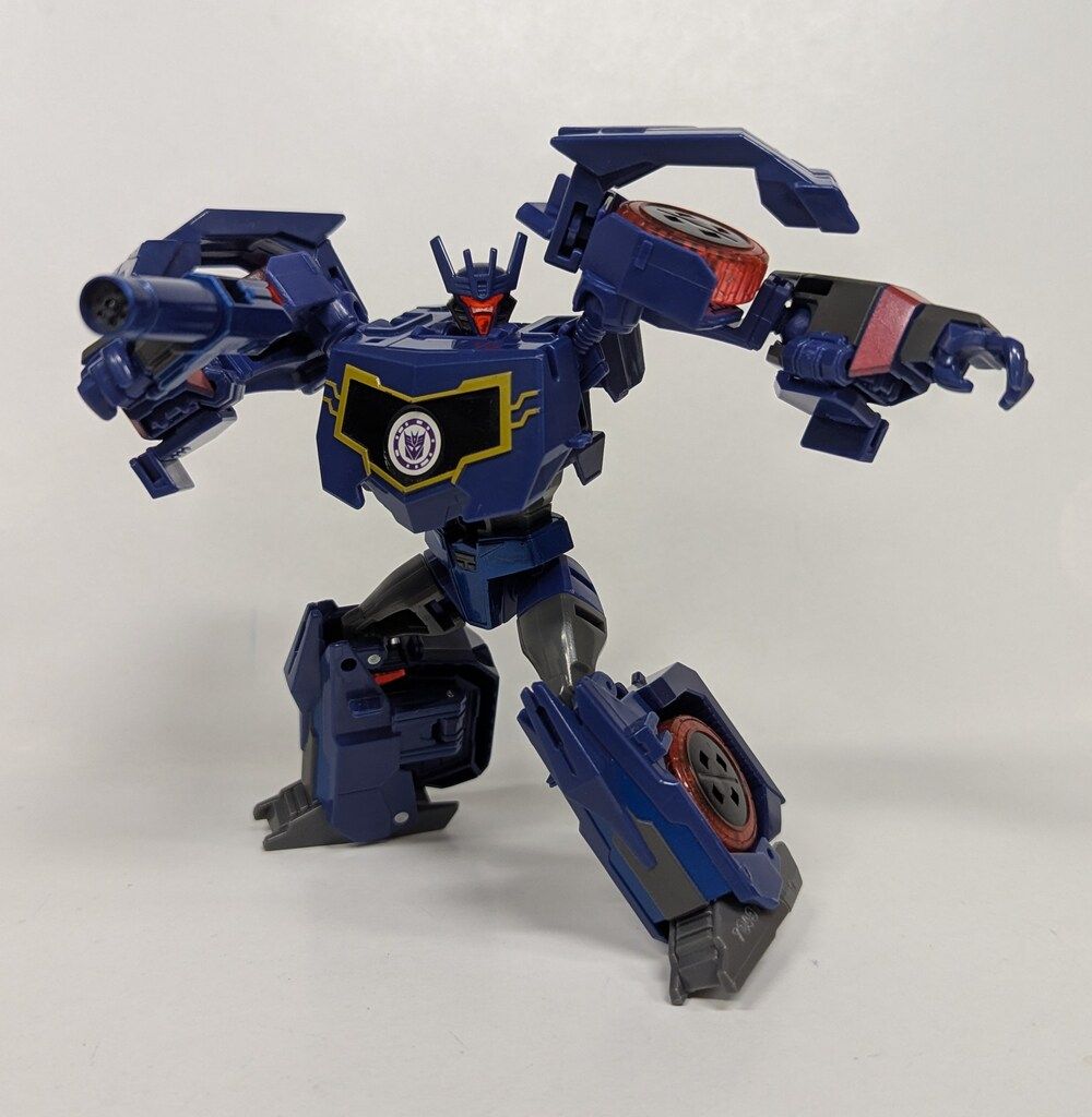 HASBRO COMBINERFORCE SOUNDWAVE