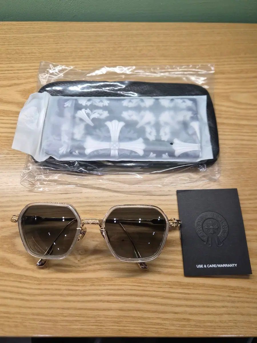 CHROME HEARTS サングラス (DANGER ZONE)