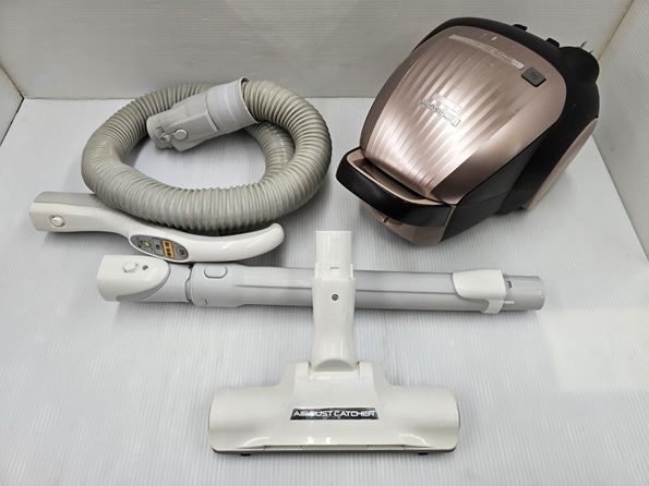 中古品】 パナソニック Panasonic 紙パック式 掃除機 クリーナー 吸込