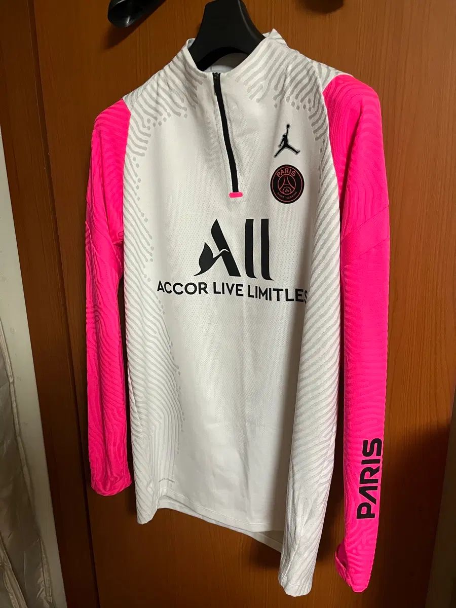 L ジョーダン 20-21 パリ・サンジェルマン ドリルトップ psg