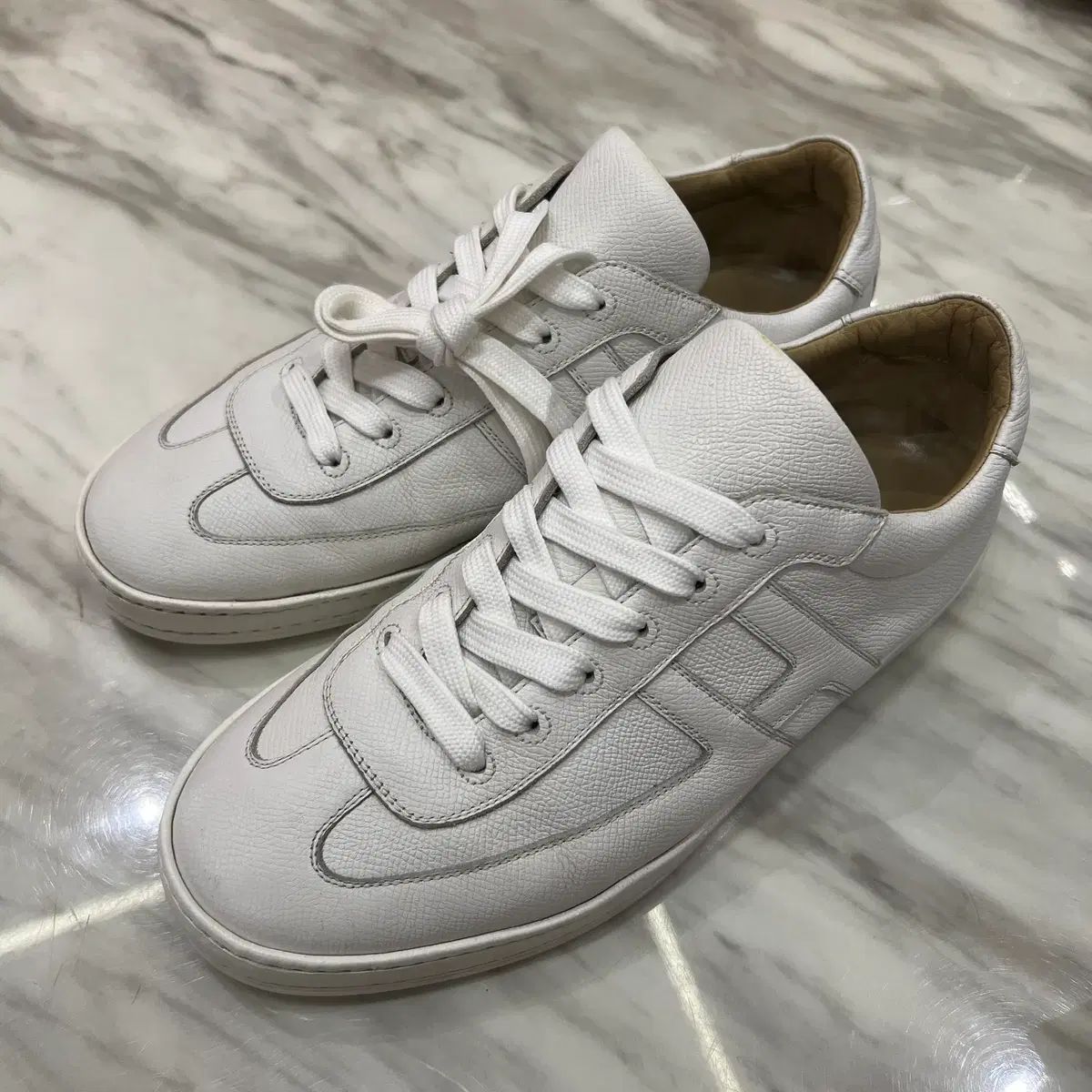 Hermes エルメス H ブーメラン スニーカー 白 40(250)