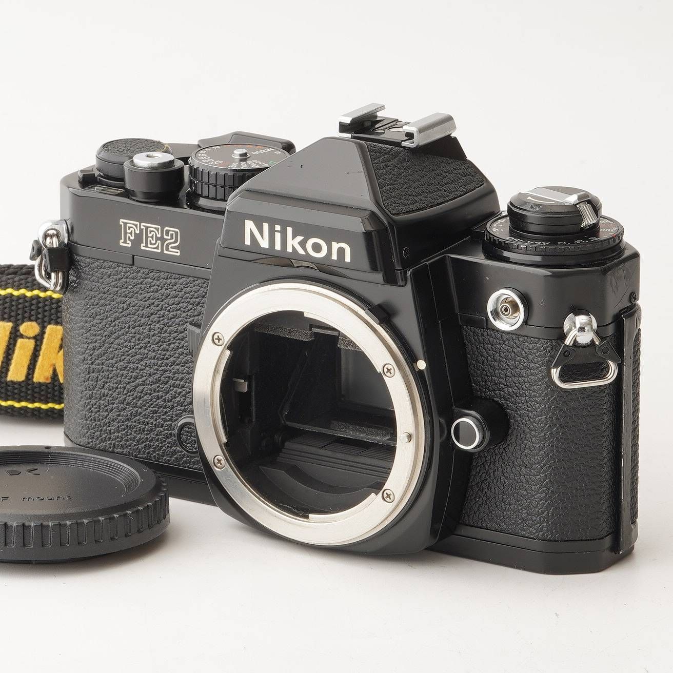 ニコン Nikon FE2 ブラック ボディ 35mm 一眼レフフィルムカメラ