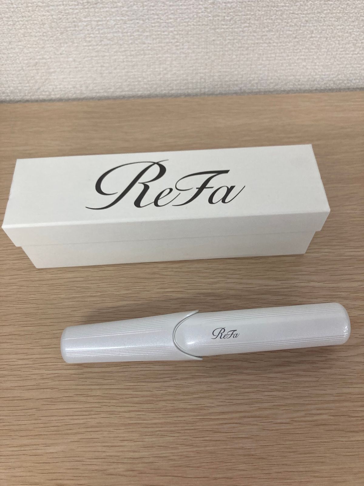 ！【通電確認済・動作未確認】ReFa リファ ビューテック フィンガーアイロン ホワイト 箱・USBケーブル付き【美容品2】【6】
