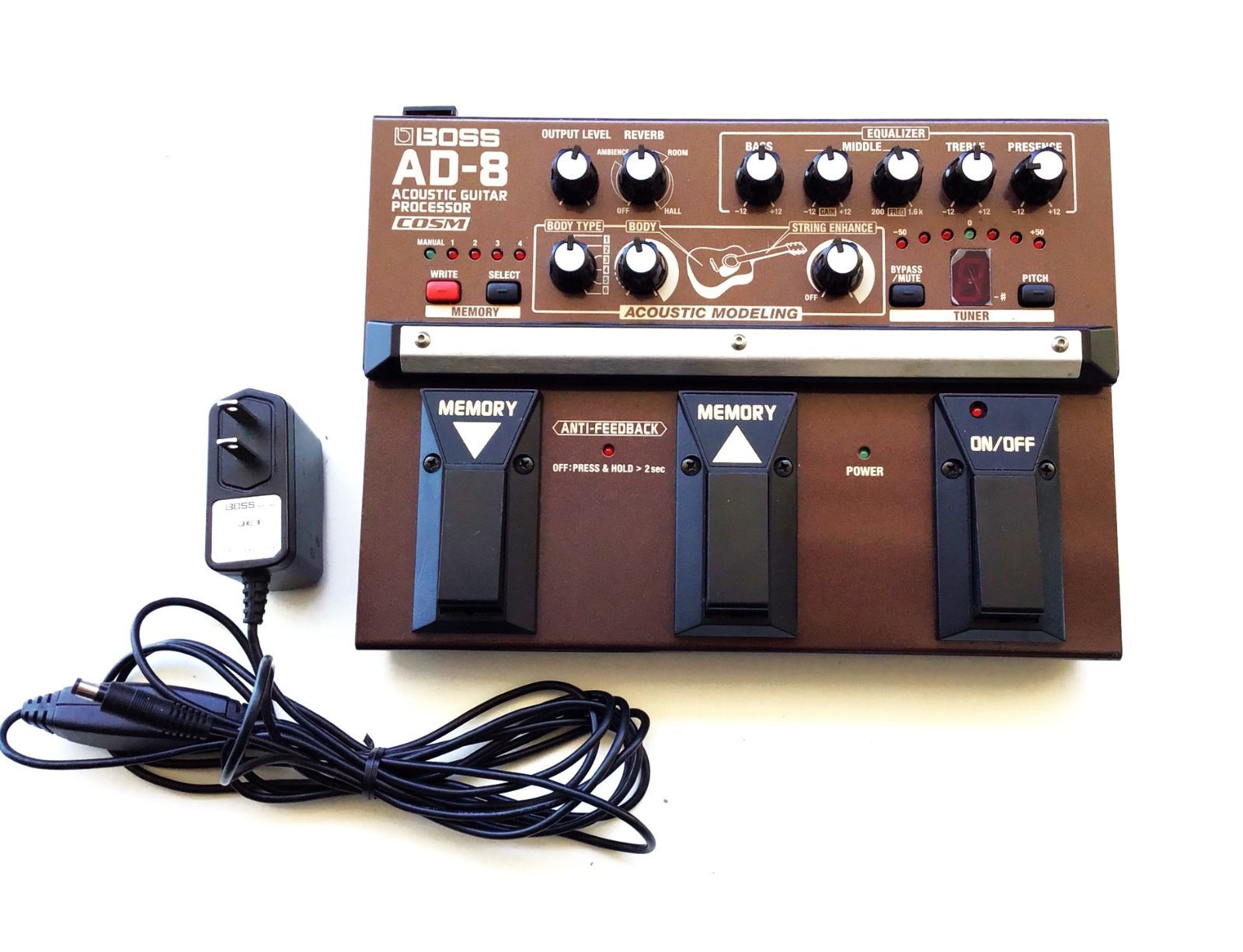 【生産終了品】BOSS AD-8　アコースティックギタープリアンプ