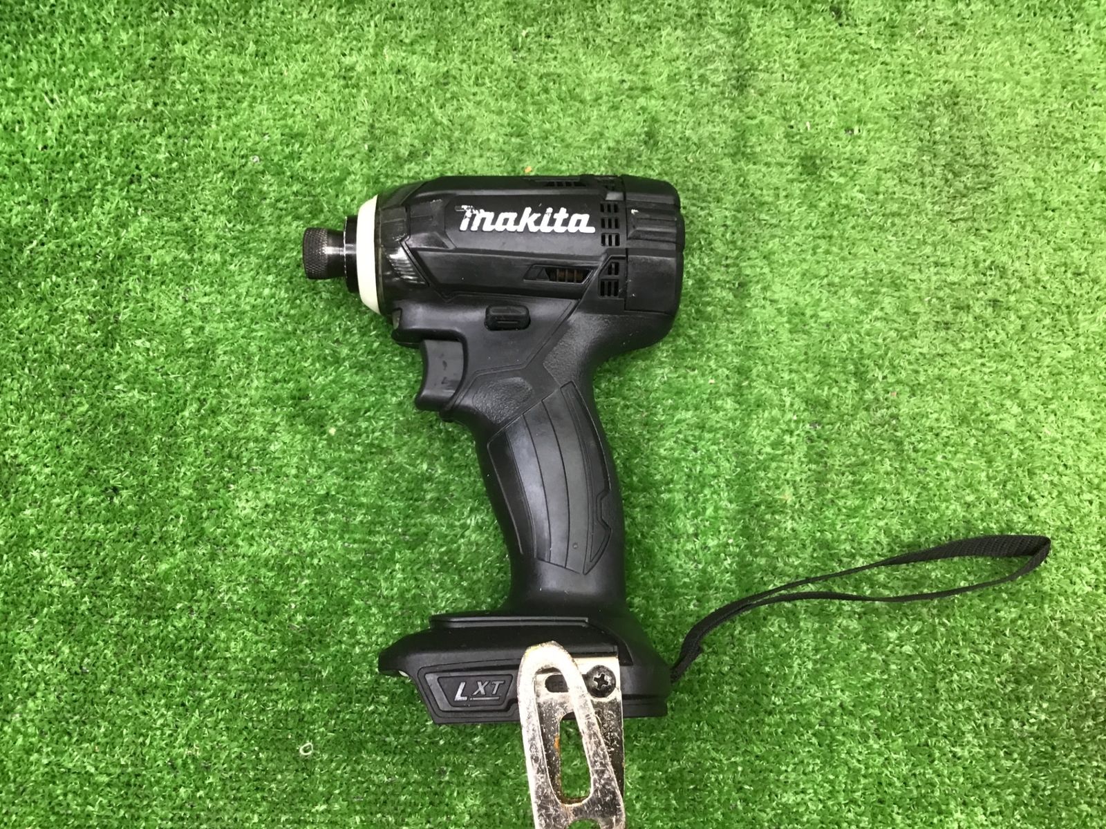 【中古動作品】マキタ(makita) 18vコードレスインパクトドライバー TD149DZB　本体のみ/黒♪アクトツール富山店♪A 6,860円