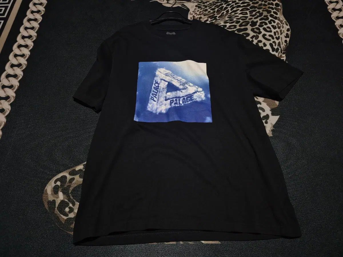 PALACE 23F/W アンダー・ザ・ウェザー 半袖 Tシャツ ブラック L 正規品