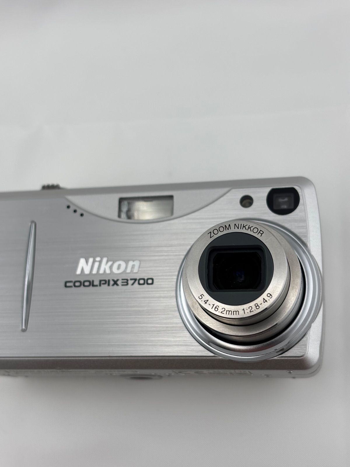 2217【美品、動作確認済み】 Nikon COOLPIX 3700 シルバー ニコン