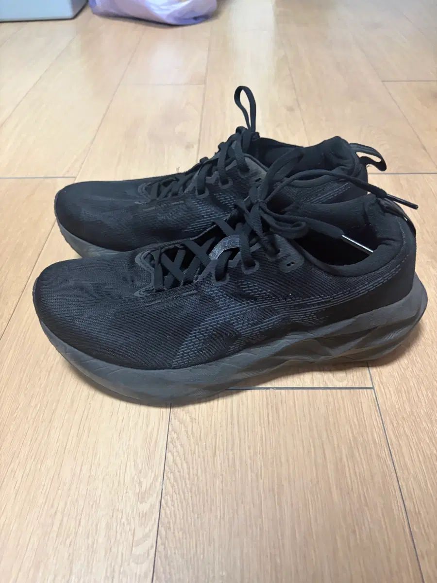 アシックス ノヴァブラスト5 265