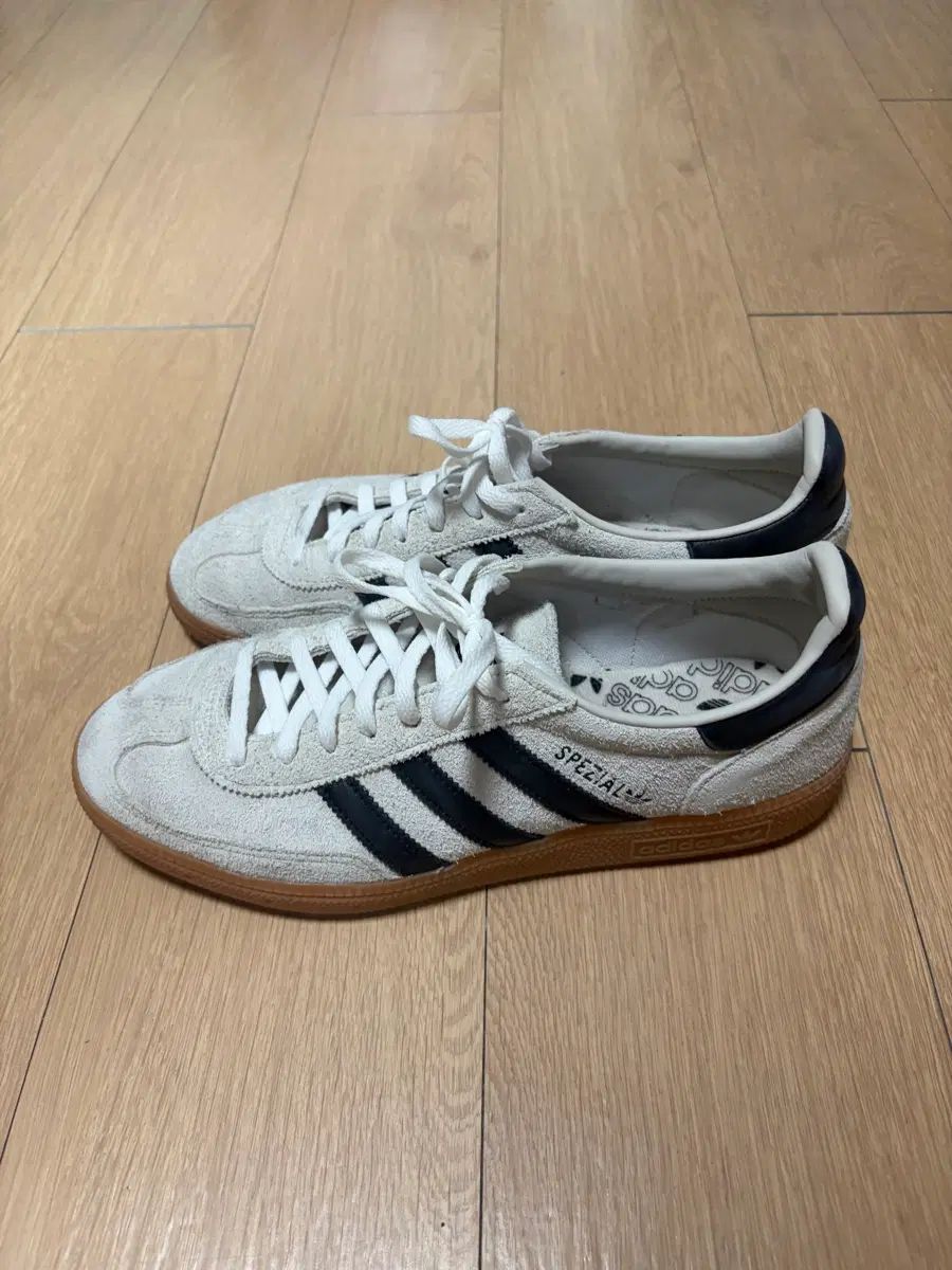 アディダス スペツィアル R 270