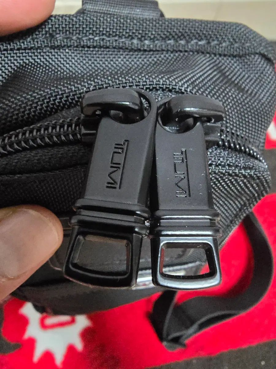 TUMI(トゥミ) Alpha 3 Compact Slim mini