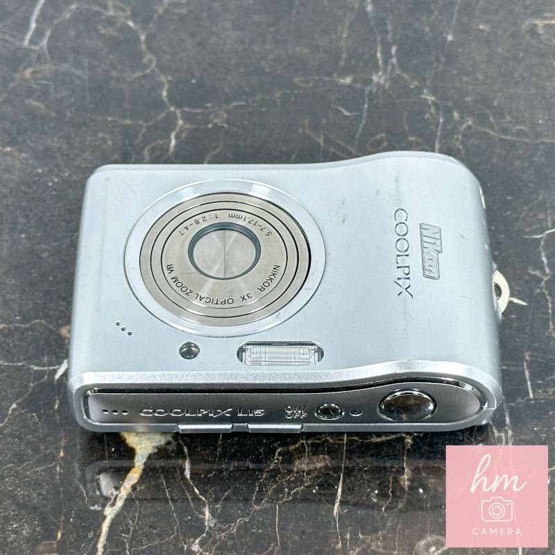 Nikon COOLPIX L15 シルバー 800万画素 光学3倍ズーム NIKKORレンズ