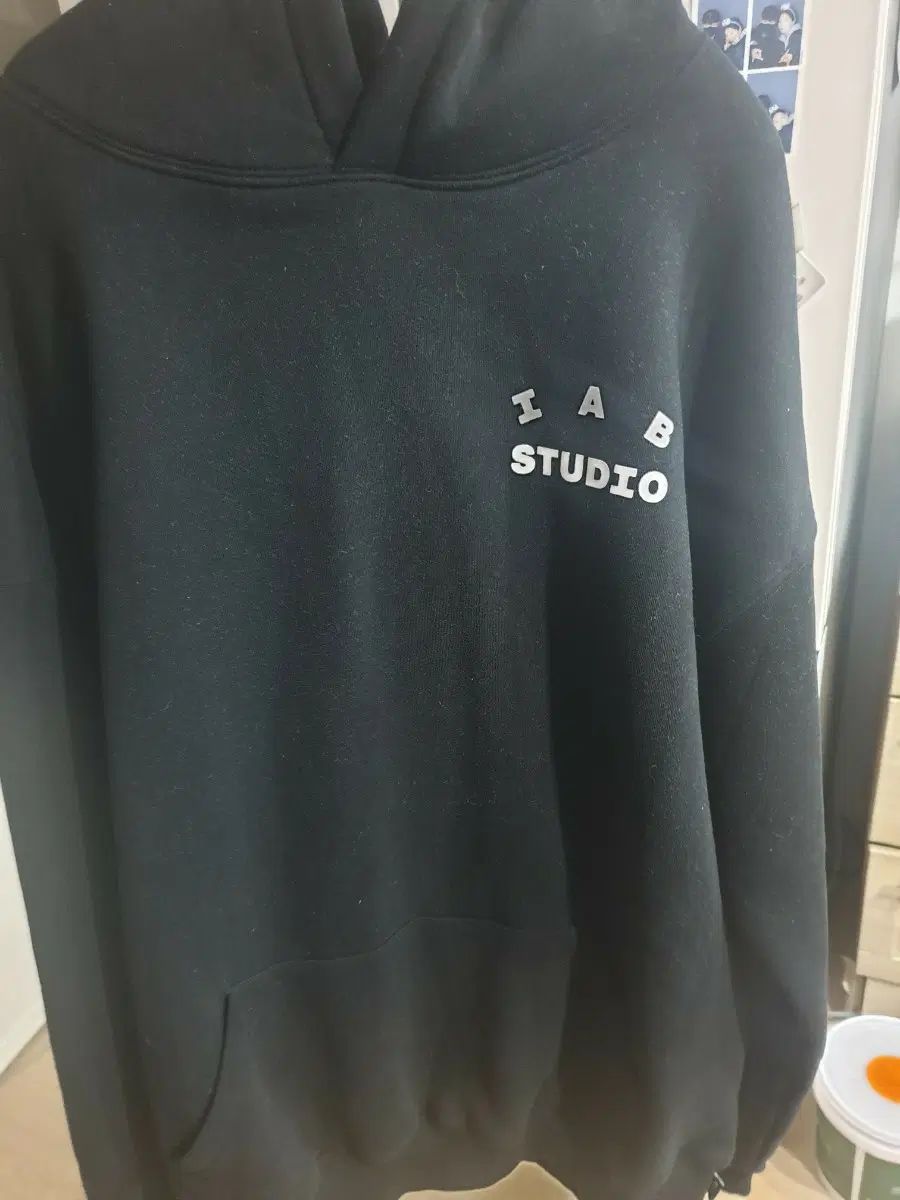 IAB スタジオ フーディー Tシャツ ブラック