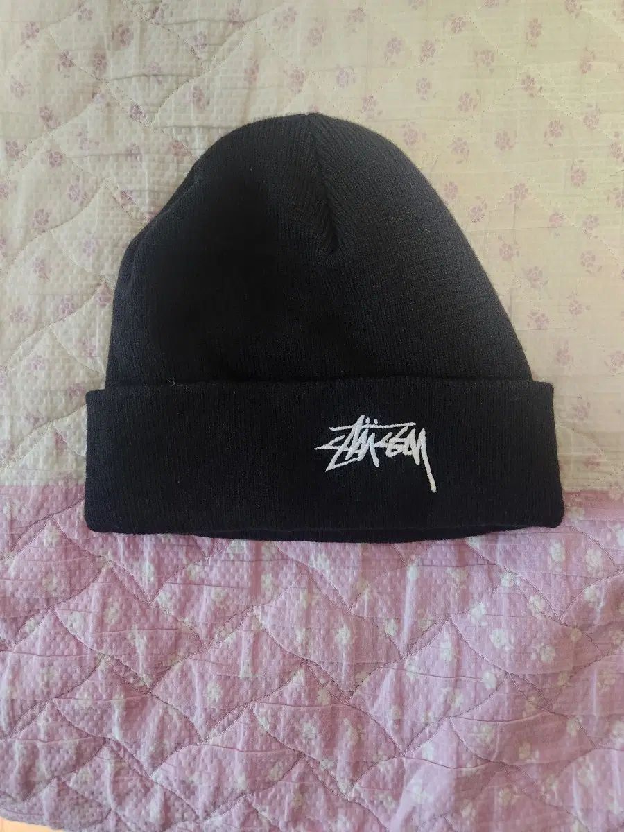 STUSSY ステューシー ビーニー ブラック