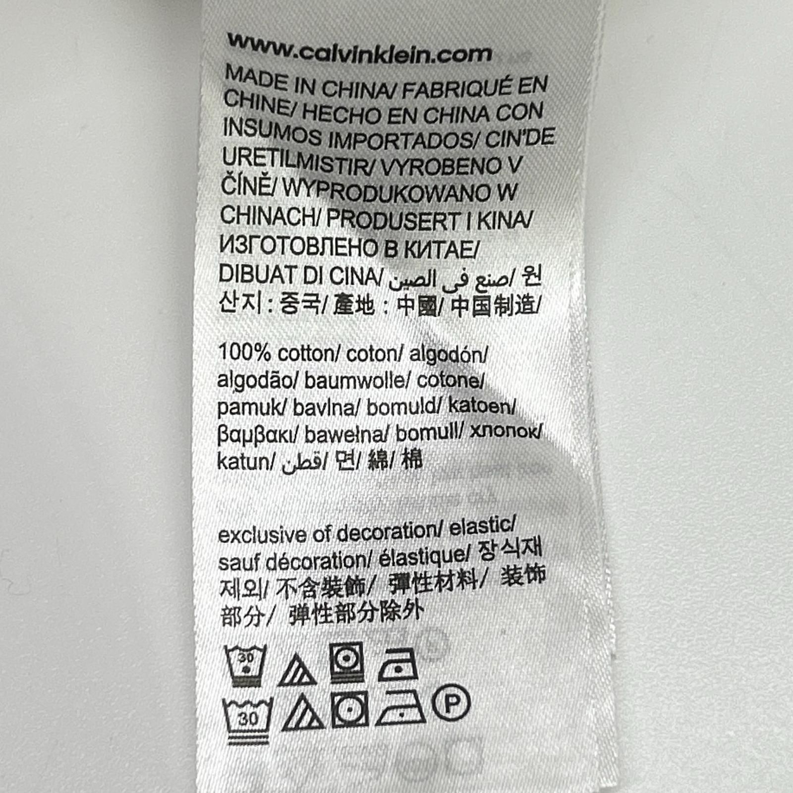 https://assets.mercari-shops-static.com/-/large/plain/2JV99YTuCrbNFAFcr25WkD.jpg@jpg
