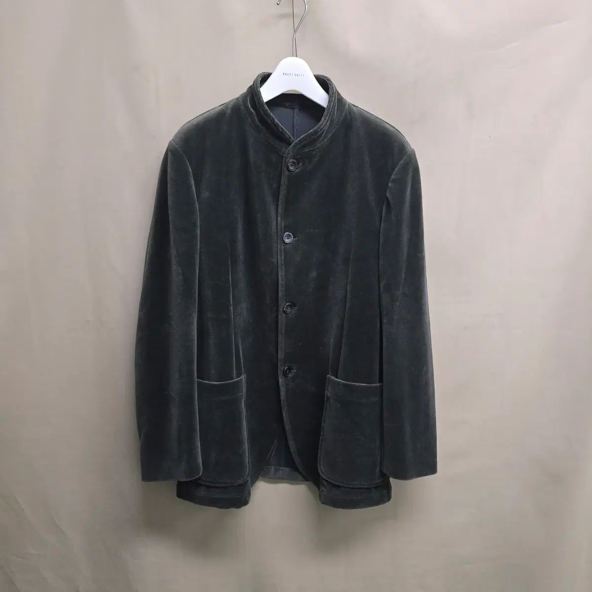 ARMANI COLLEZIONI アルマーニ コーデュロイ スタンドカラージャケット 17,037円