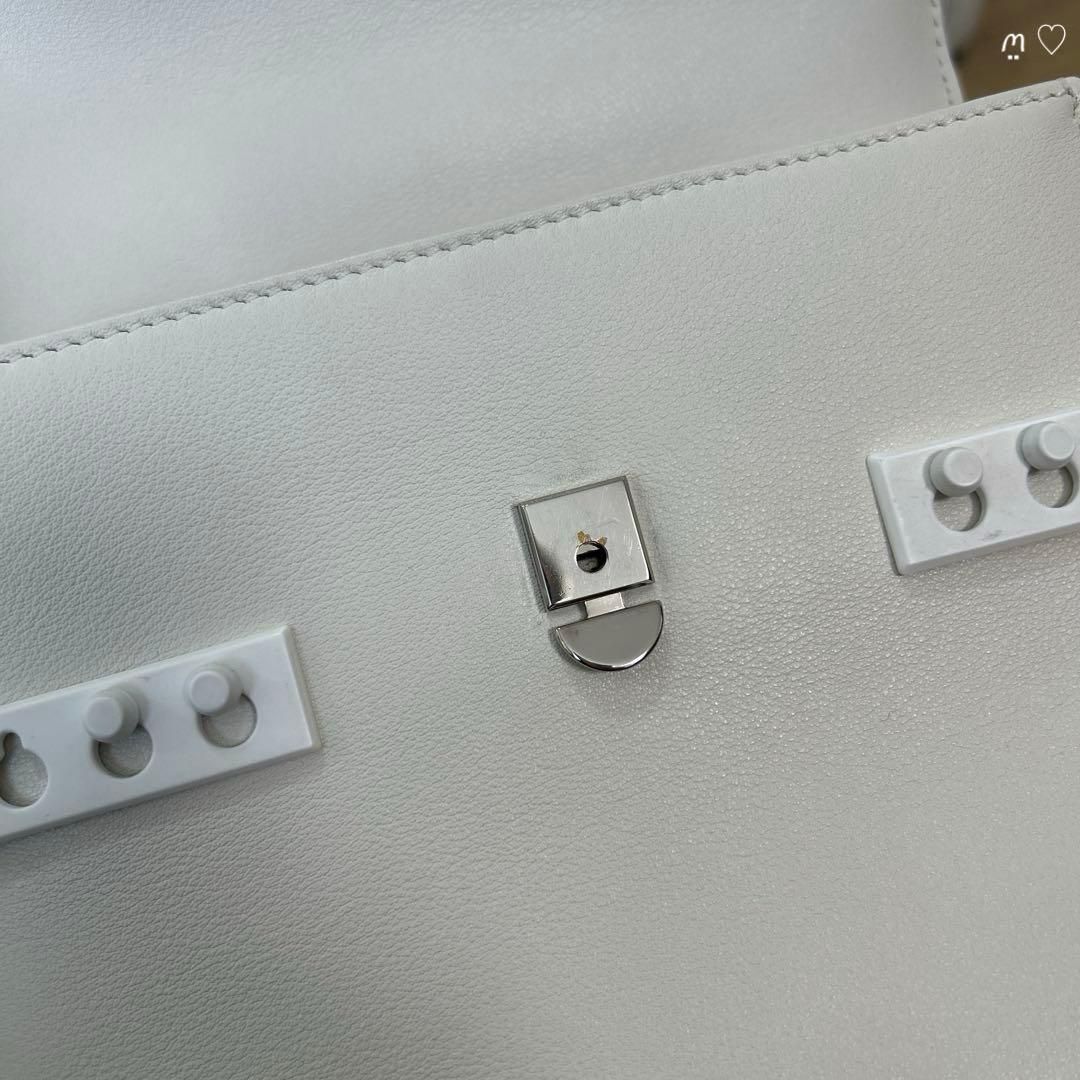 DELVAUXデルヴォー タンペートPM ハンドショルダーバッグ アイボリー 