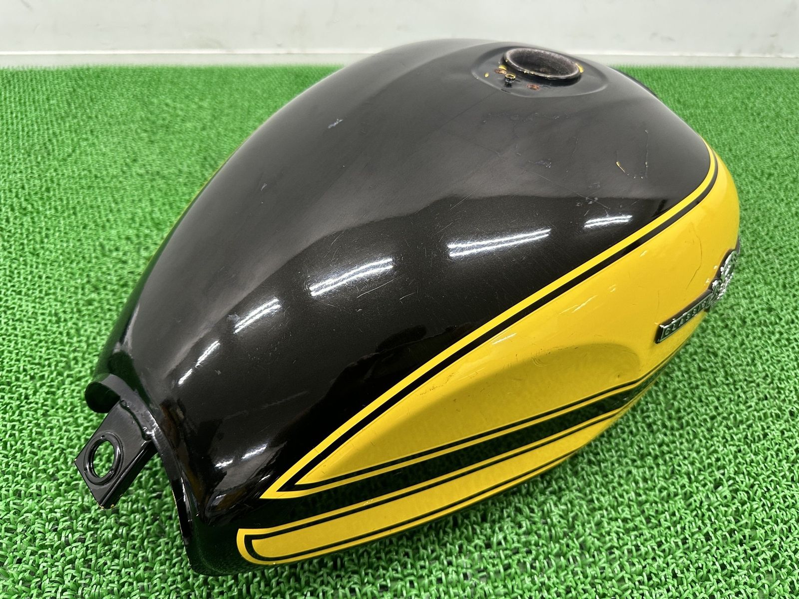 エストレヤ タンク エストレヤ タンク 51082-5002 カワサキ 純正 中古 BJ250C エストレア