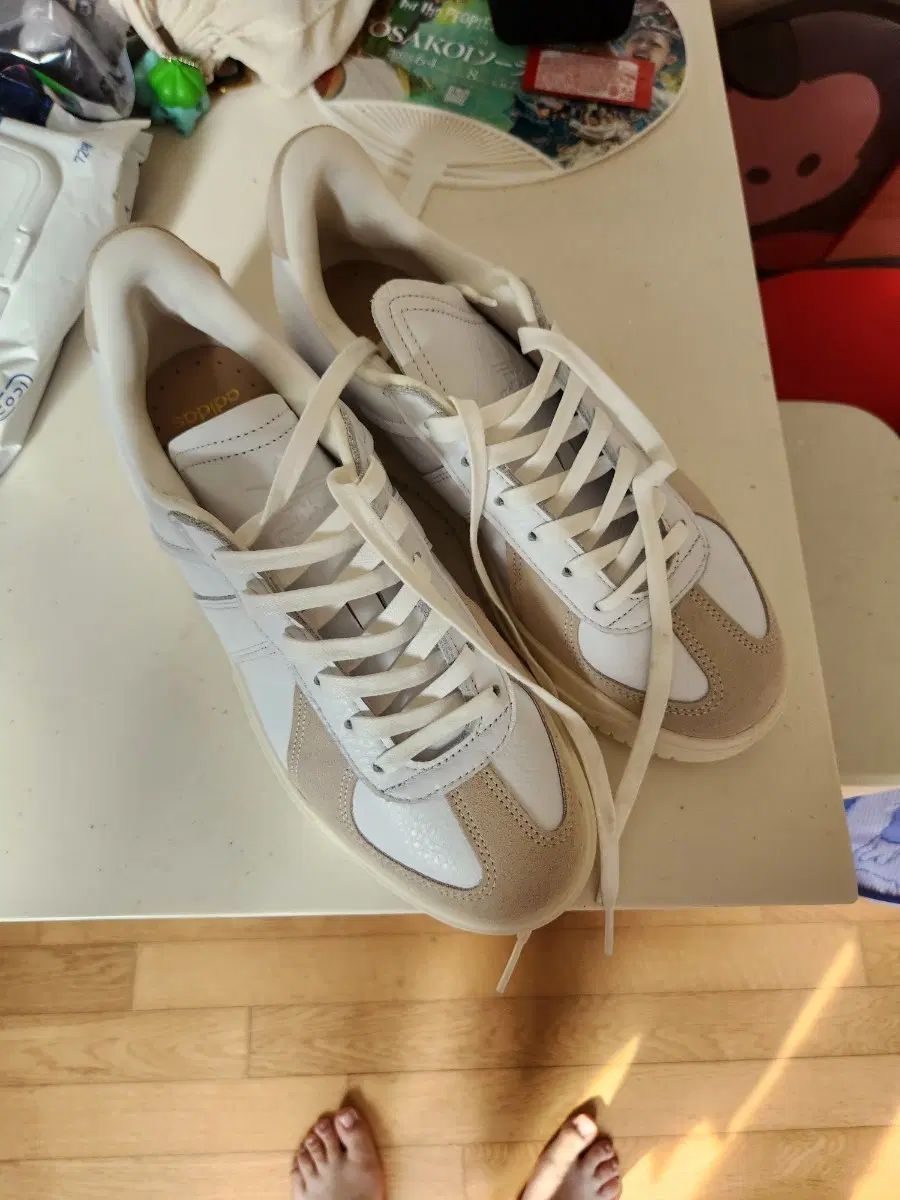 新品 265 アディダスドイツ軍