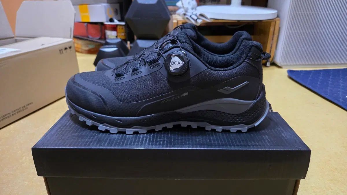 PROSPECS クロスW360 トレッキングシューズ 新品 です
