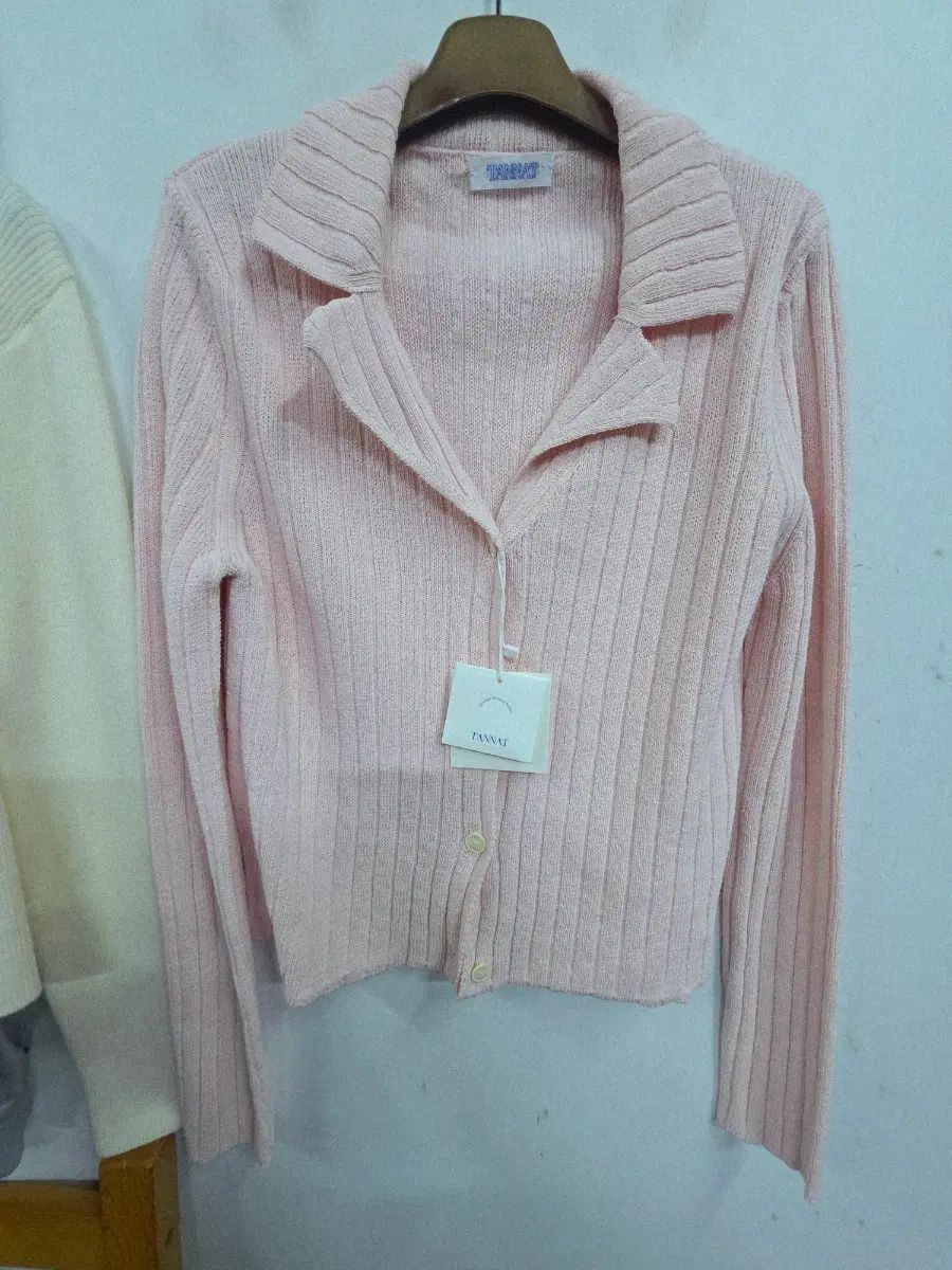 tannatカーディガン