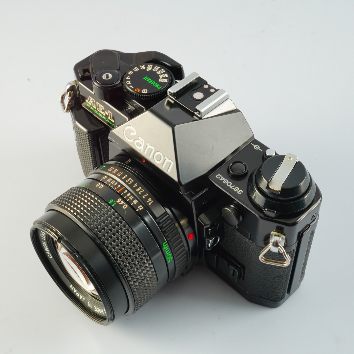 カメラ、光学機器 F-2539 Canon/キャノン Canon AE-1 ブラック / FD