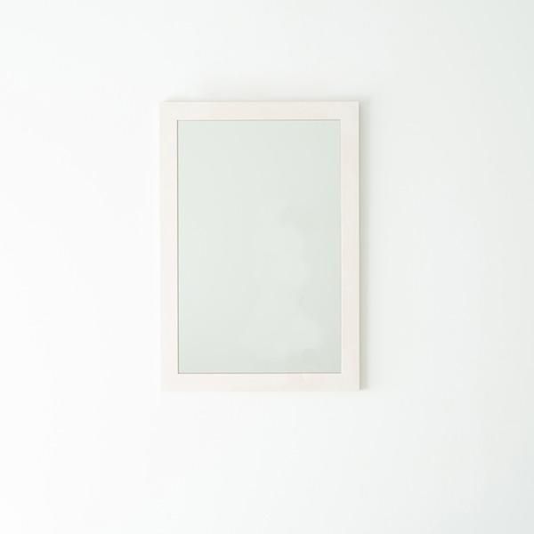 ds-幅広枠ウォールミラー(55×80)(ホワイト/白) 天然木 姿見鏡 ワイド 高級感 木製 飛散防止加工 壁掛け 北欧風 ヴィンテージ 韓国インテリア 玄関 トイレ 洗...