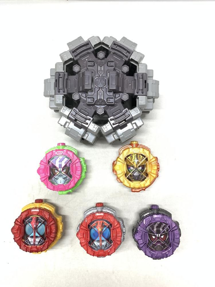 【中古】バンダイ ライドウォッチ＋台座 （カブト・エグゼイド・ゲンム） 仮面ライダージオウ 箱無し 本体のみ[15]