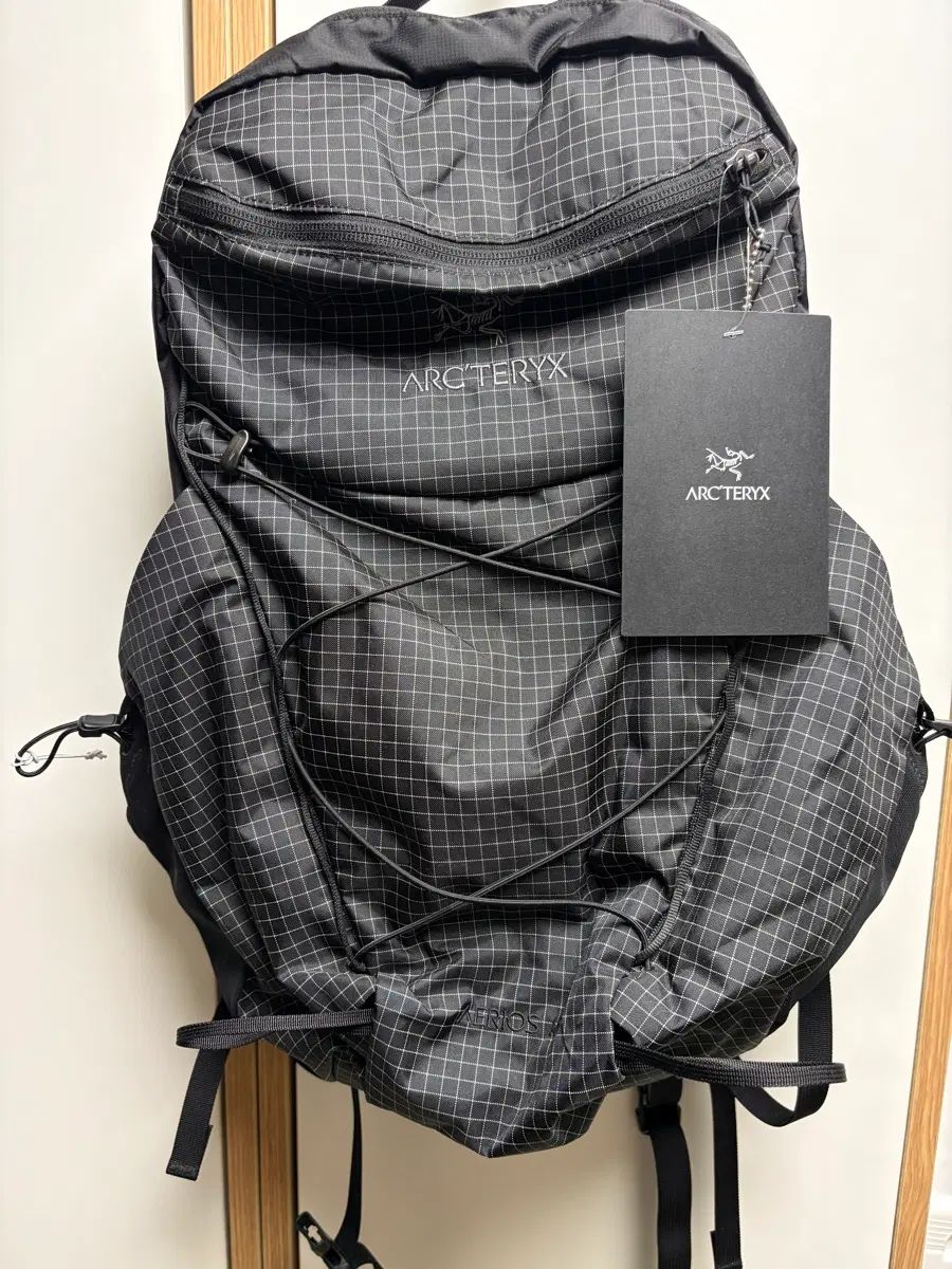 アークテリクス エアリウス18 ブラック (未使用新品) 41,796円