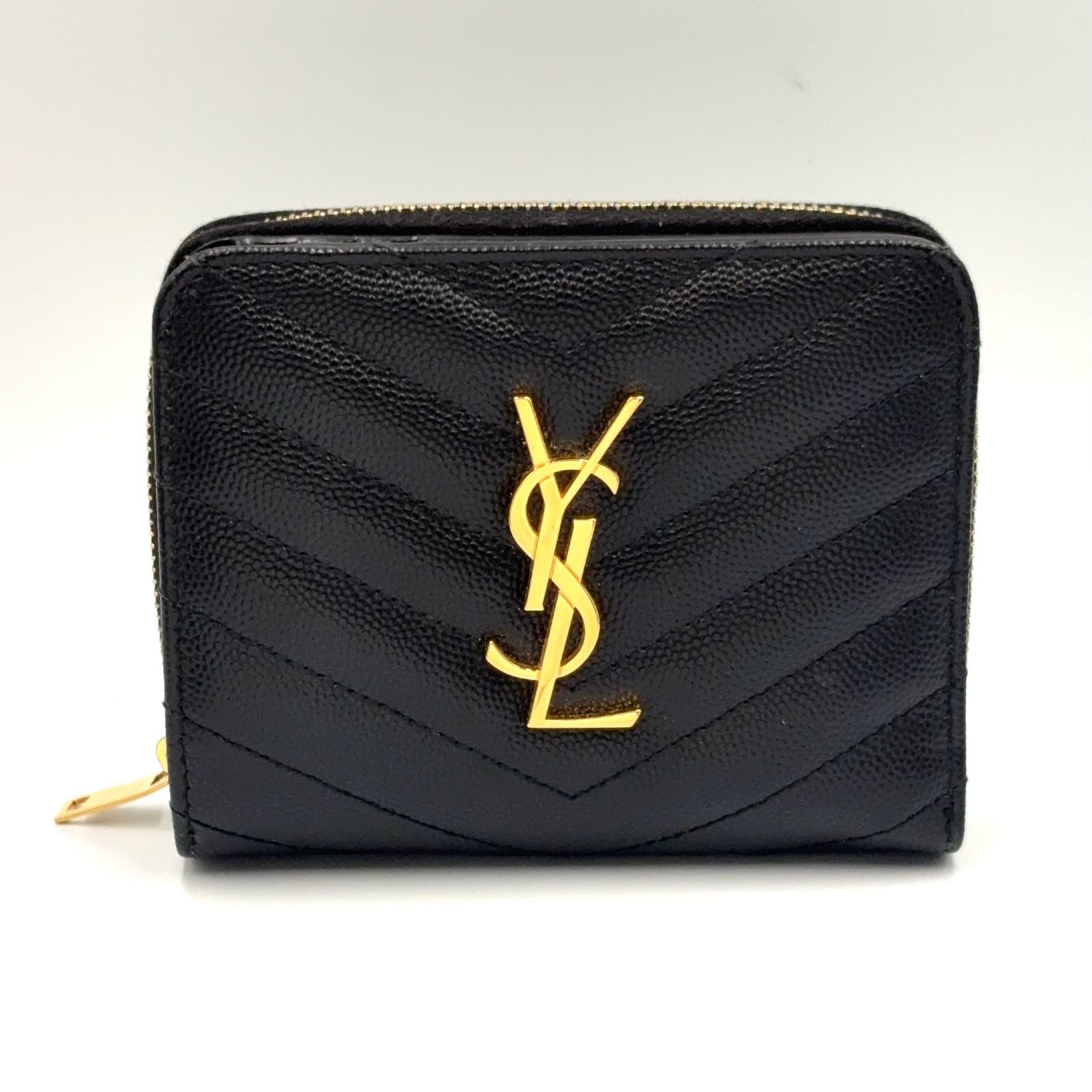 【新着】SAINT LAURENT PARIS モノグラム コンパクト ジップアラウンド キャビアスキン ブラック 財布 ゴールド