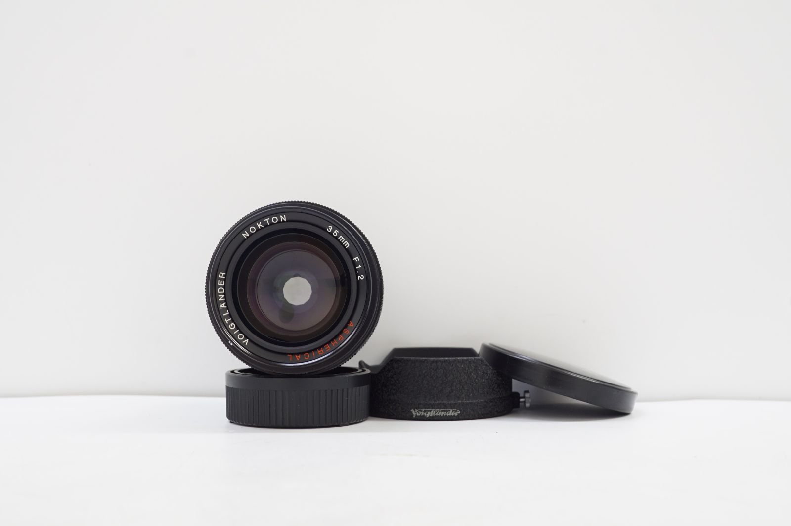 R32000-2）フォクトレンダー VoigtlandeR NOKTON 35mm F/1.2 AspheRiCal VM ライカMマウント 30,420円
